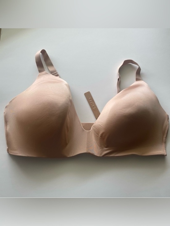 SKIMS Other - Skims Wireless Form Lightly Lined Bra Women’s 46DD Clay Beige Feminine Comfort